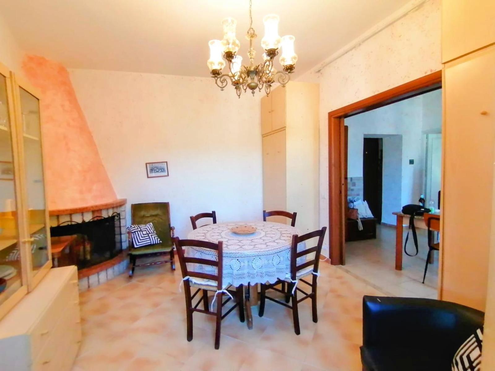 Apartmán La Casa In Piazza Toffia Exteriér fotografie