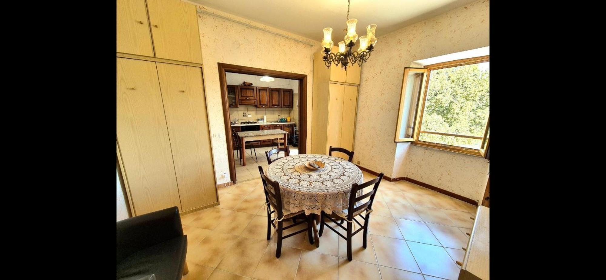Apartmán La Casa In Piazza Toffia Exteriér fotografie